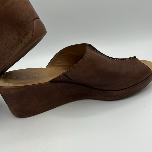 ROCKPORT BROWN LEATHER SIZE 11 WOMENS 3” HEEL SLIDE SANDALS - Picture 12 of 13